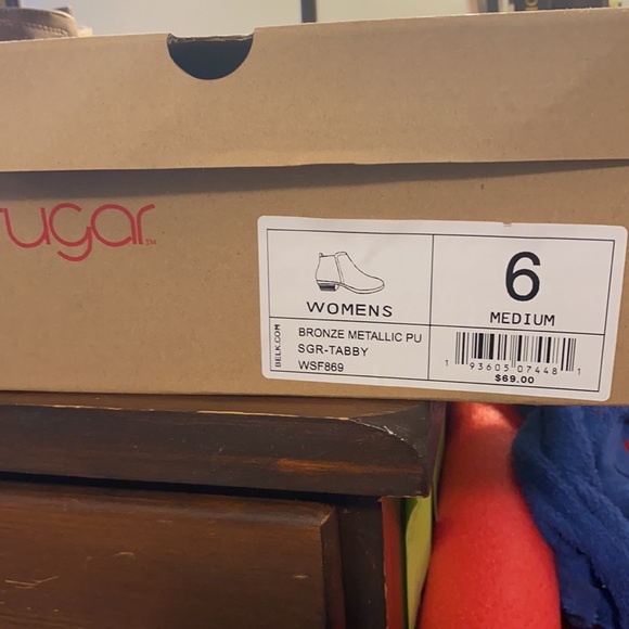 🥾Bronze Metallic Boots 👢 - Picture 8 of 8